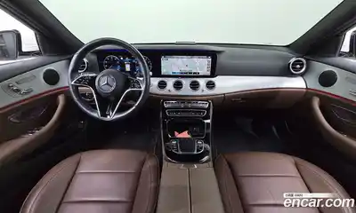 Mercedes-Benz E-Class 2021 2.0 Автомат в Москве № 722792, миниатюра 7