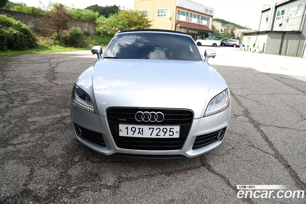 Audi TT 2011 2.0 Автомат в Москве № 723817, фото 3