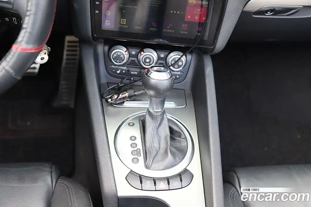 Audi TT 2011 2.0 Автомат в Москве № 723817, фото 9