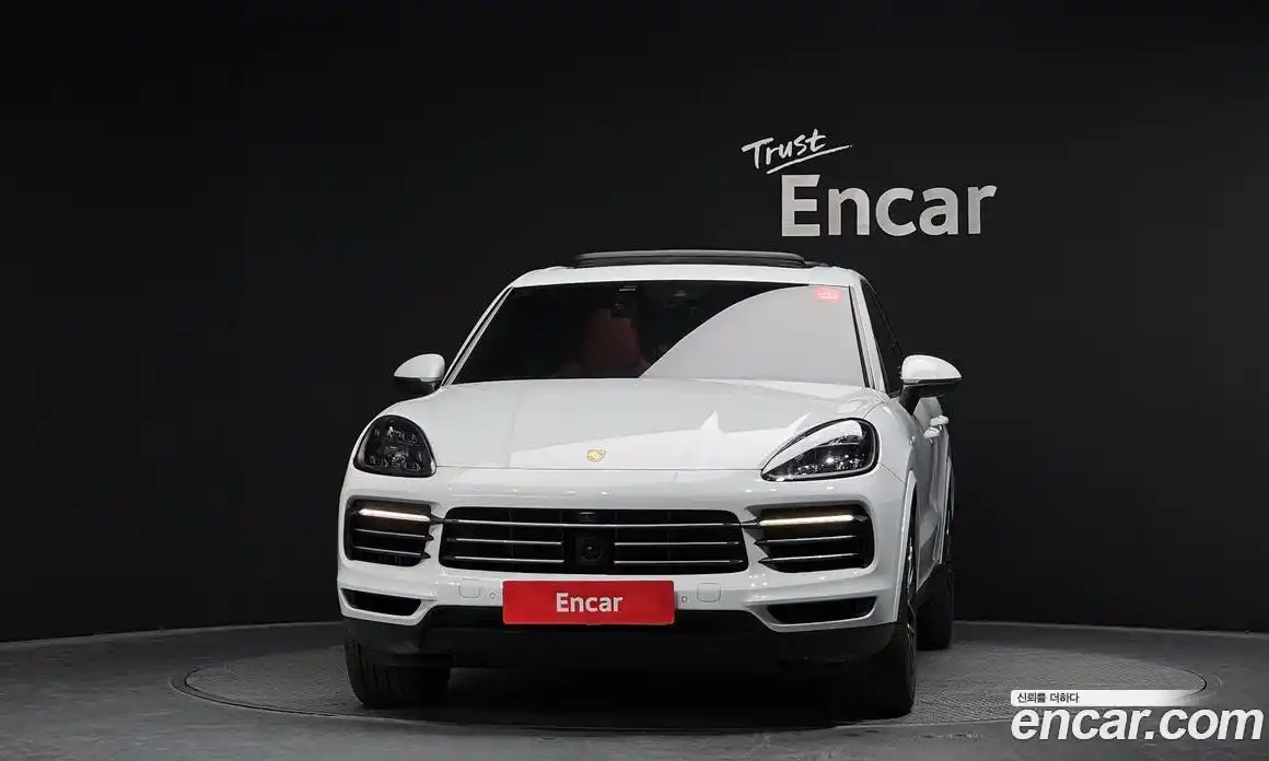 Porsche Cayenne 2020 3.0 Автомат в Москве № 724209, фото 3