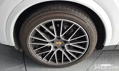 Porsche Cayenne 2020 3.0 Автомат в Москве № 724209, миниатюра 5