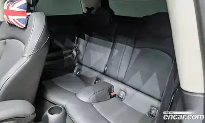 Mini Cooper 2024 1.5 Автомат в Москве № 724761, миниатюра 12