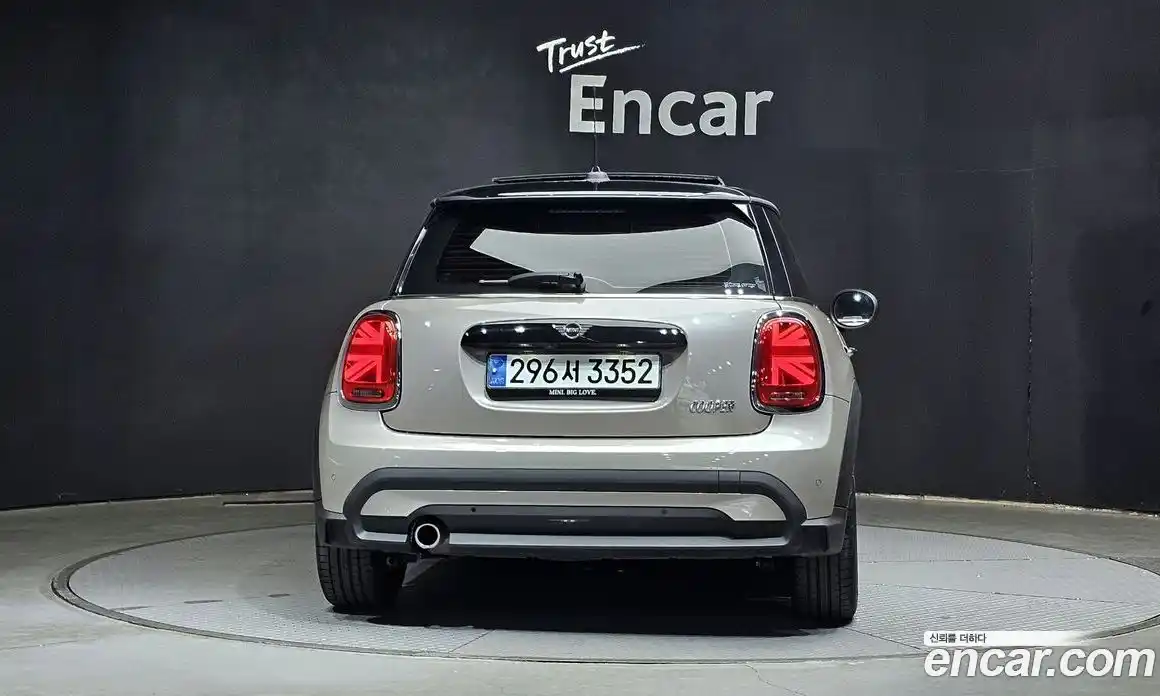 Mini Cooper 2024 1.5 Автомат в Москве № 724761, фото 4