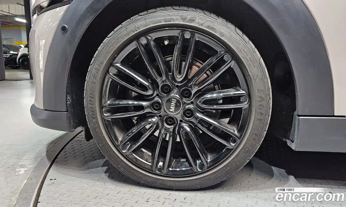 Mini Cooper 2024 1.5 Автомат в Москве № 724761, фото 5