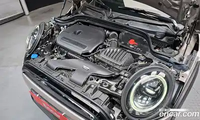 Mini Cooper 2024 1.5 Автомат в Москве № 724761, миниатюра 6