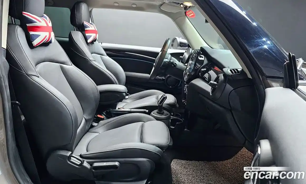 Mini Cooper 2024 1.5 Автомат в Москве № 724761, фото 10