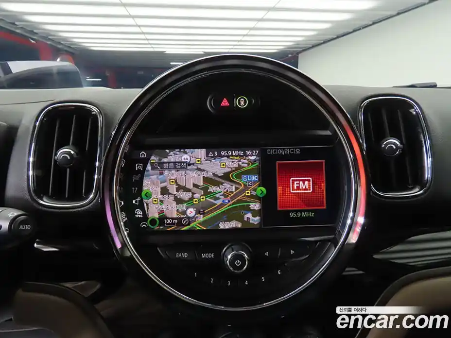 Mini Countryman 2019 1.5 Автомат в Москве № 724828, фото 13