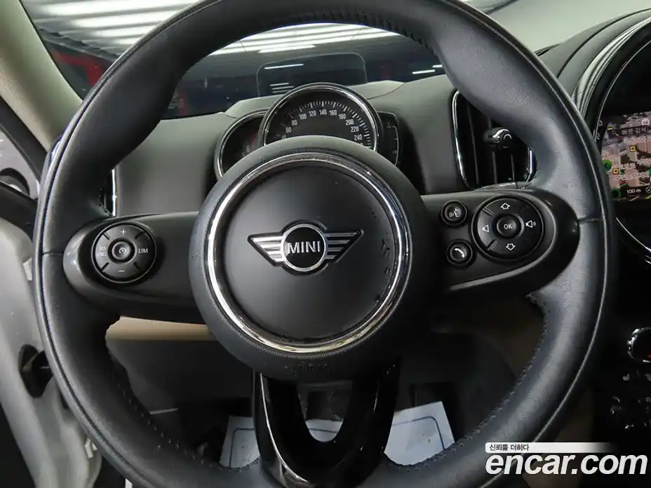 Mini Countryman 2019 1.5 Автомат в Москве № 724828, фото 8