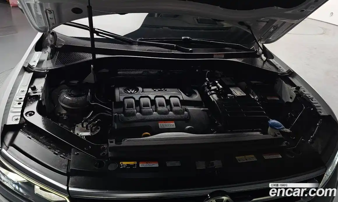 Volkswagen Tiguan 2020 2.0 Автомат в Москве № 725096, фото 6