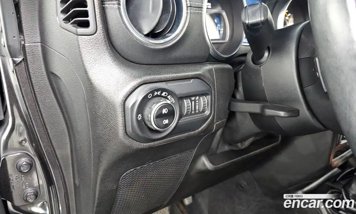 Jeep Wrangler 2019 2.0 Автомат в Москве № 725343, фото 19