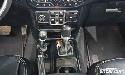 Jeep Wrangler 2019 2.0 Автомат в Москве № 725343, миниатюра 9