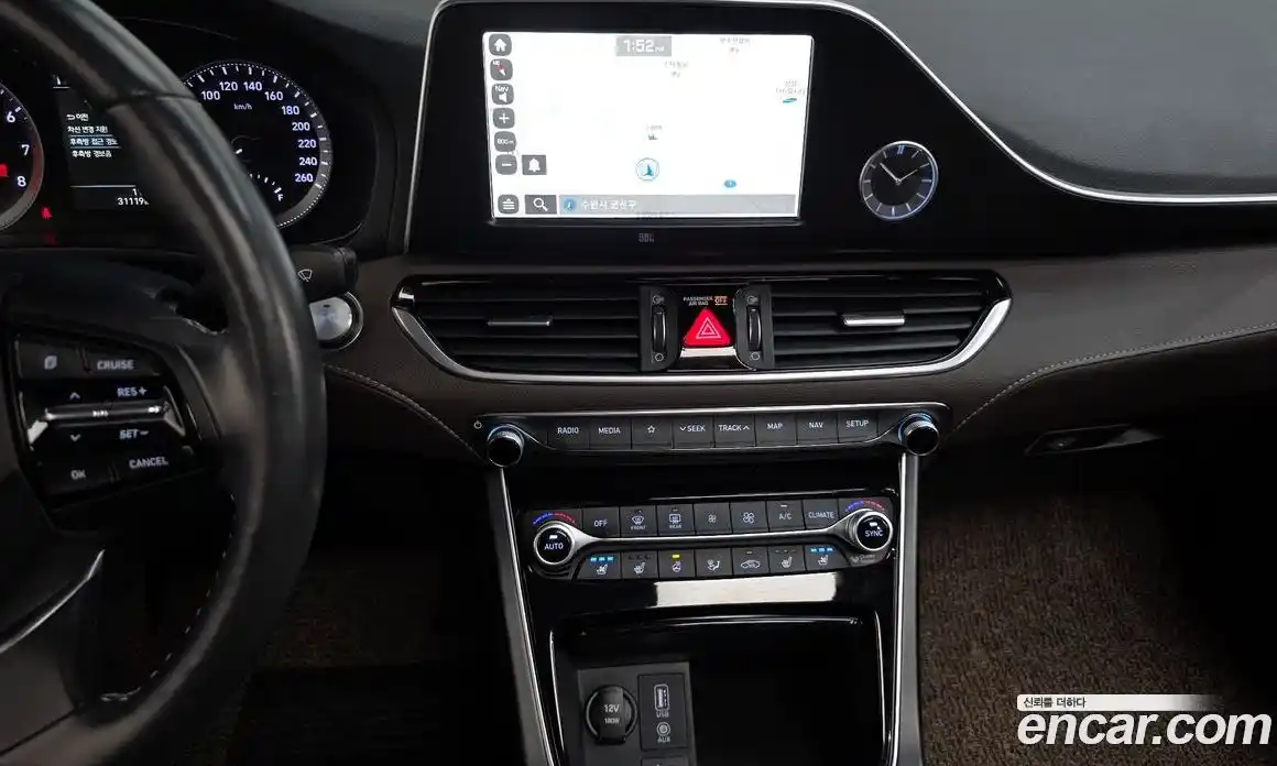 Hyundai Grandeur 2017 3.0 Автомат в Москве № 745758, фото 15