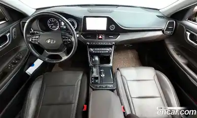 Hyundai Grandeur 2017 3.0 Автомат в Москве № 745758, миниатюра 7