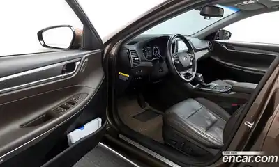 Hyundai Grandeur 2017 3.0 Автомат в Москве № 745758, миниатюра 10