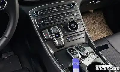 Hyundai Santa Fe 2023 1.6 Автомат в Москве № 745797, миниатюра 8