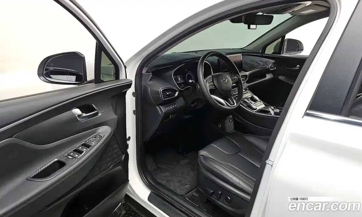 Hyundai Santa Fe 2023 1.6 Автомат в Москве № 745797, фото 10