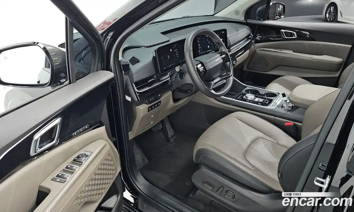 Kia Canival 2024 1.6 Автомат в Москве № 746047, фото 11