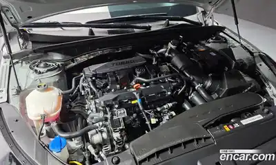 Kia K5 2024 1.6 Автомат в Москве № 746146, миниатюра 6