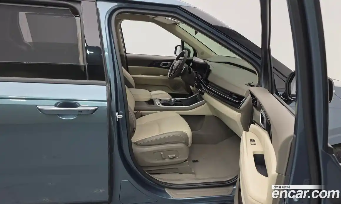 Kia Canival 2024 3.5 Автомат в Москве № 746255, фото 11