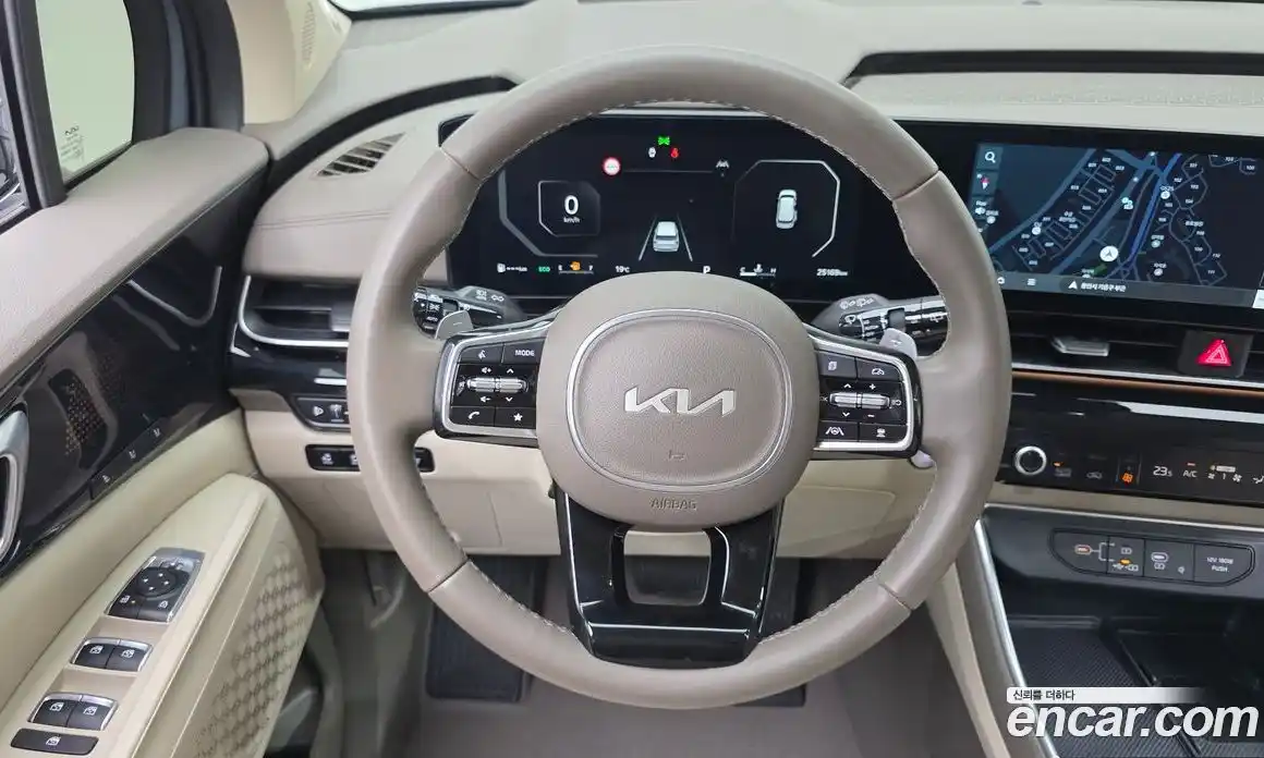 Kia Canival 2024 3.5 Автомат в Москве № 746255, фото 13