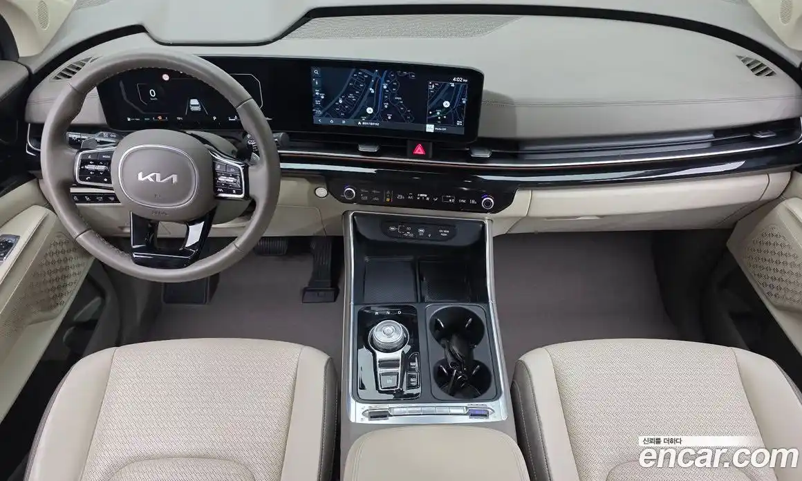 Kia Canival 2024 3.5 Автомат в Москве № 746255, фото 7