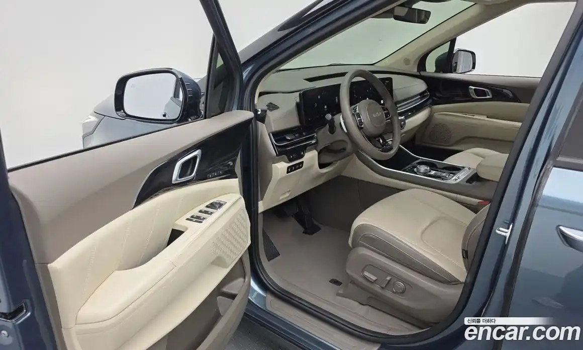 Kia Canival 2024 3.5 Автомат в Москве № 746255, фото 10