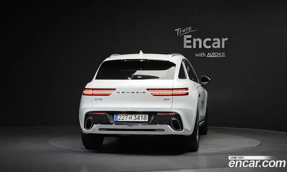 Genesis GV70 2024 2.5 Автомат в Москве № 746634, фото 4