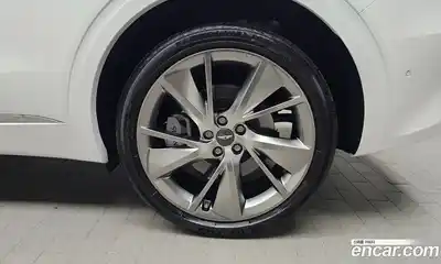 Genesis GV70 2024 2.5 Автомат в Москве № 746634, миниатюра 5