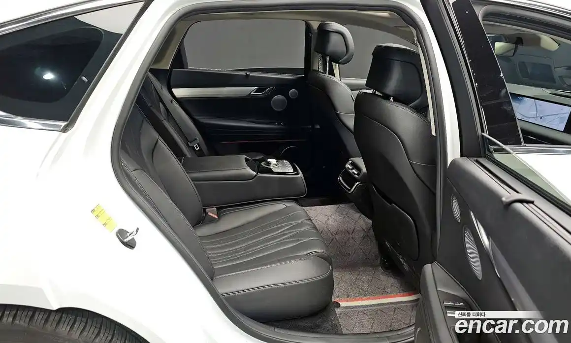 Genesis G80 2025 2.5 Автомат в Москве № 746689, фото 11