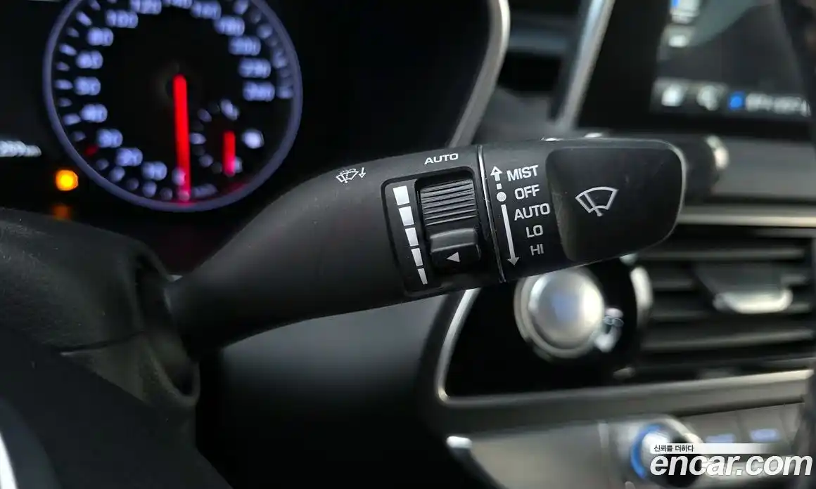 Genesis G70 2018 2.0 Автомат в Москве № 746900, фото 13