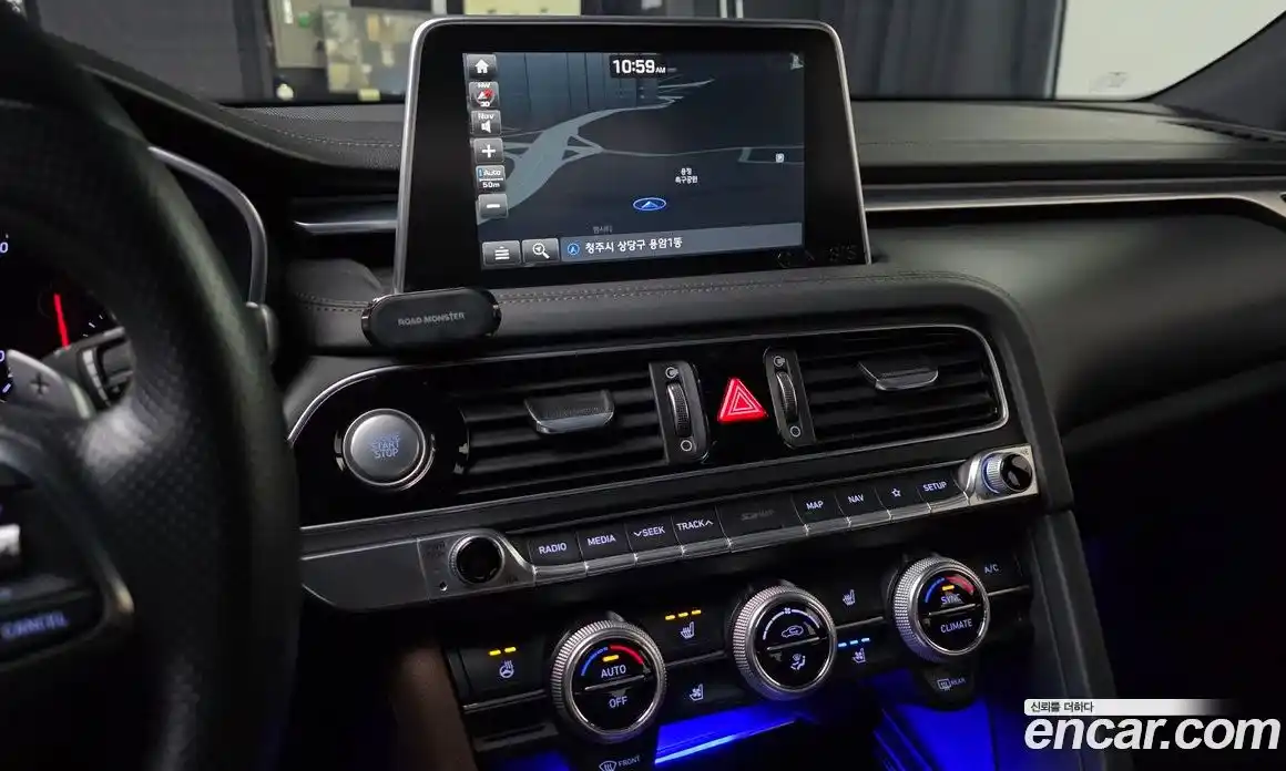 Genesis G70 2018 2.0 Автомат в Москве № 746900, фото 14