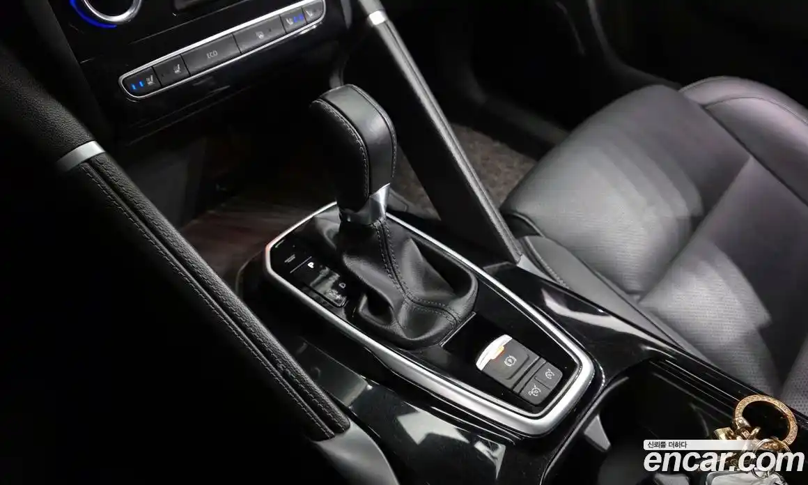 Renault QM6 2022 2.0 Автомат в Москве № 747773, фото 9