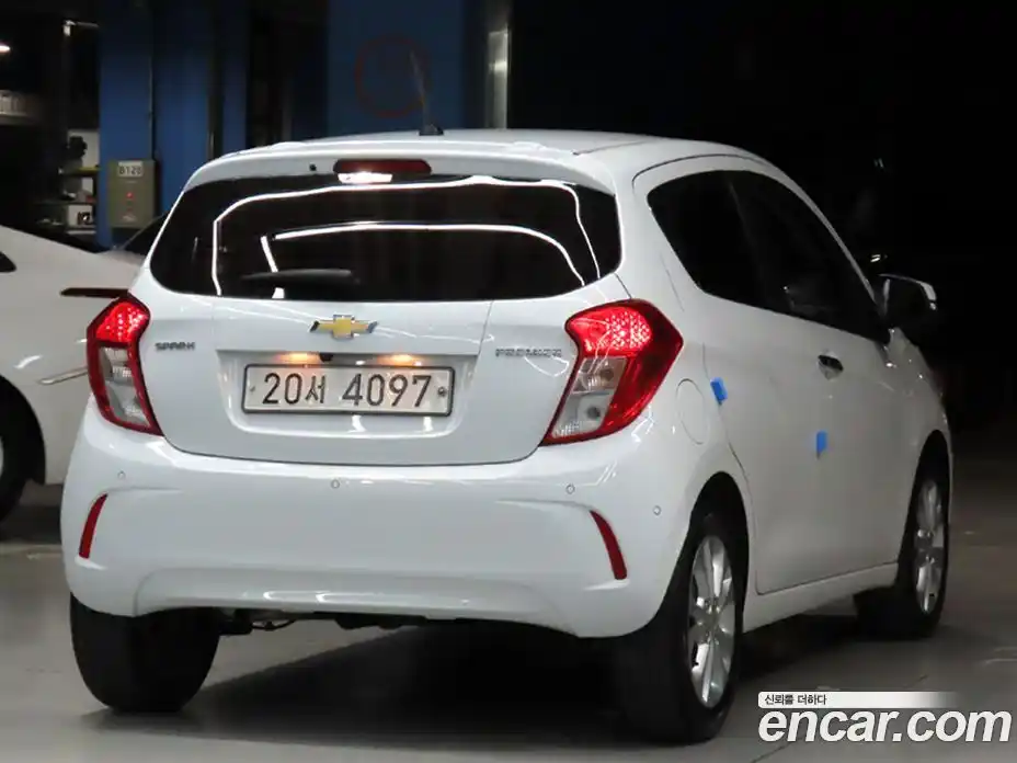Chevrolet Spark 2019 1.0 Автомат в Москве № 748030, фото 4