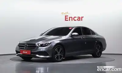 Mercedes-Benz E-Class, 2022