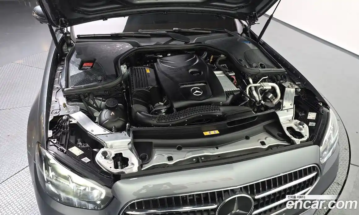 Mercedes-Benz E-Class 2022 2.0 Автомат в Москве № 748955, фото 6