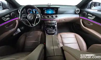 Mercedes-Benz E-Class 2022 2.0 Автомат в Москве № 748955, миниатюра 7