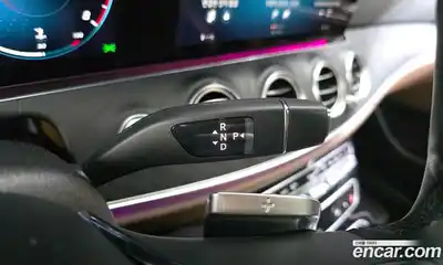 Mercedes-Benz E-Class 2022 2.0 Автомат в Москве № 748955, миниатюра 9