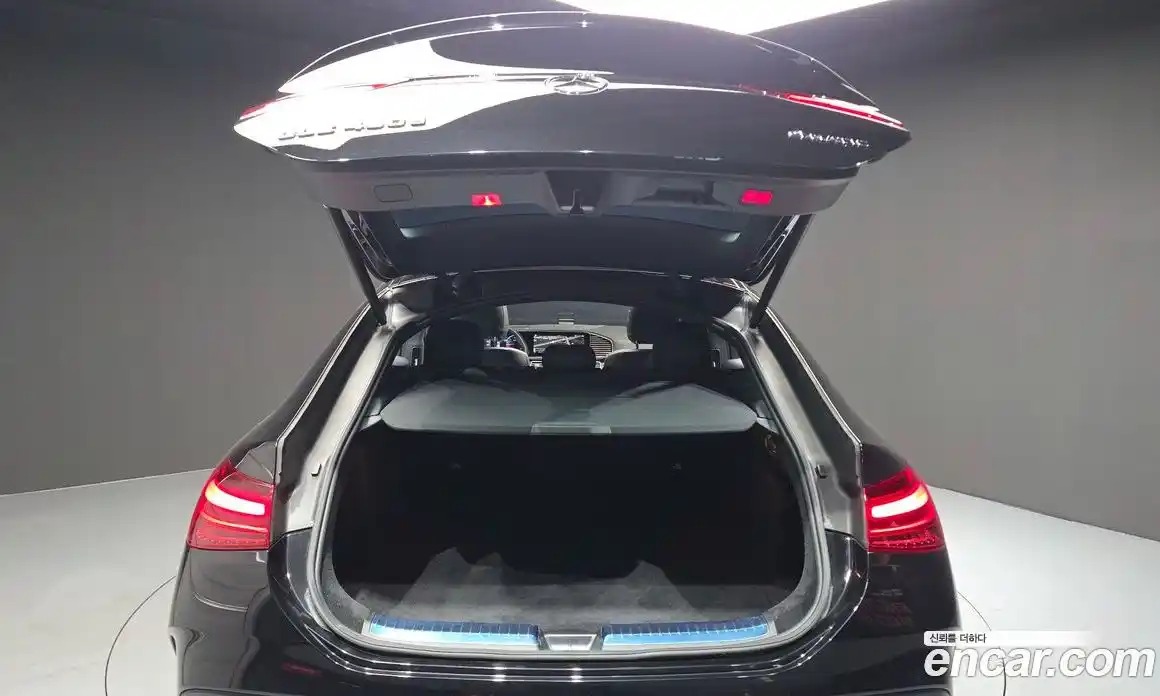 Mercedes-Benz GLE-Class 2023 3.0 Автомат в Москве № 749344, фото 20