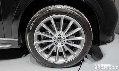 Mercedes-Benz GLE-Class 2023 3.0 Автомат в Москве № 749344, миниатюра 5