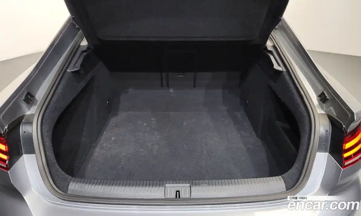 Volkswagen Arteon 2020 2.0 Автомат в Москве № 749986, фото 20