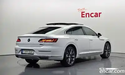 Volkswagen Arteon 2020 2.0 Автомат в Москве № 750004, миниатюра 2