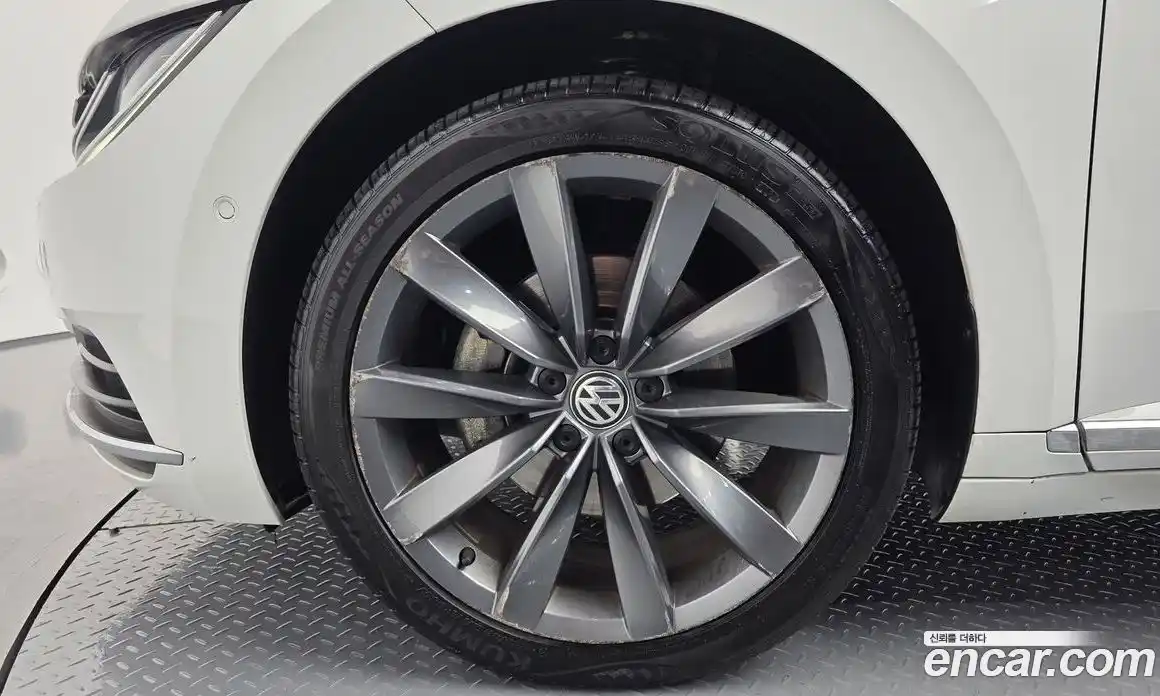 Volkswagen Arteon 2020 2.0 Автомат в Москве № 750004, фото 5