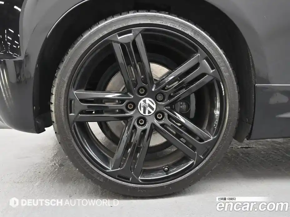 Volkswagen Scirocco 2013 2.0 Автомат в Москве № 750049, фото 5