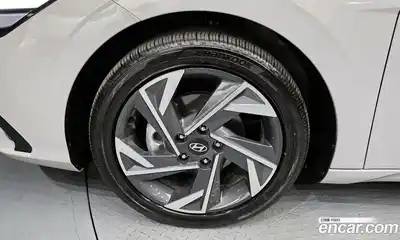 Hyundai Avante 2025 1.6 Автомат в Москве № 756055, миниатюра 5