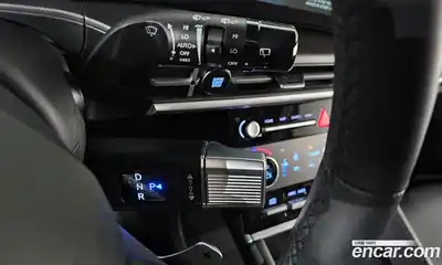 Hyundai Santa Fe 2024 2.5 Автомат в Москве № 756354, миниатюра 9