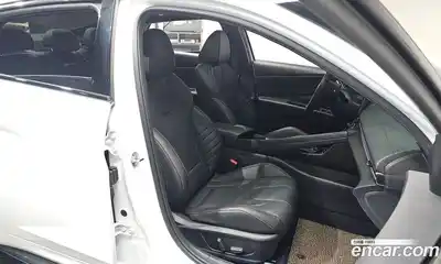 Hyundai Avante 2025 1.6 Автомат в Москве № 756377, миниатюра 11