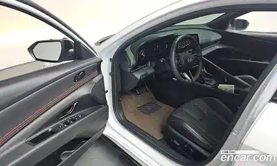 Hyundai Avante 2025 1.6 Автомат в Москве № 756377, миниатюра 9