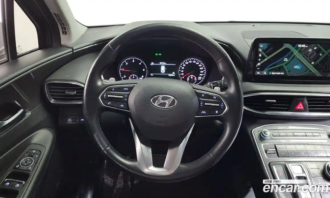 Hyundai Santa Fe 2022 2.2 Автомат в Москве № 756946, фото 13