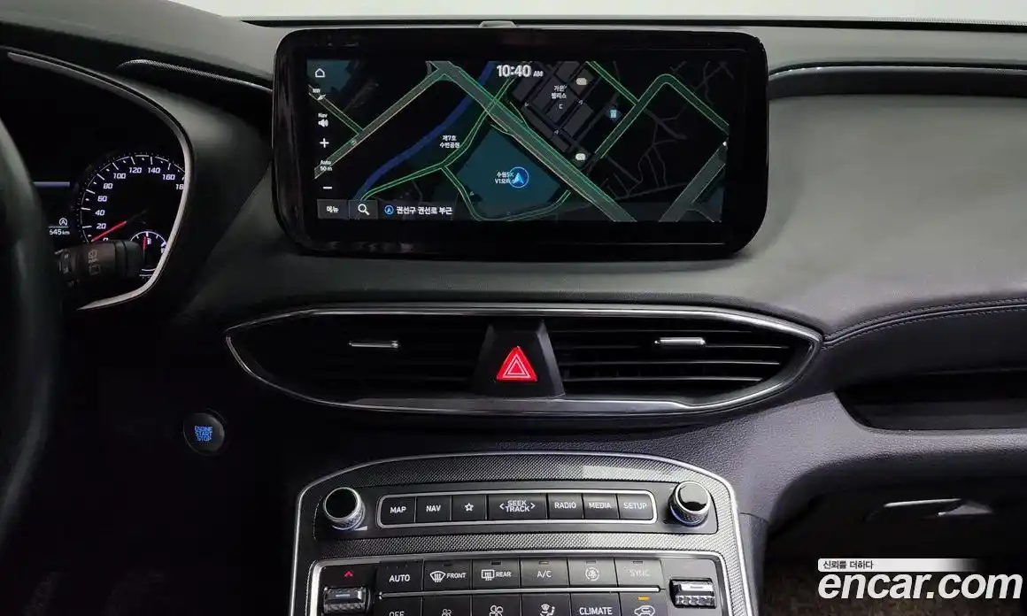 Hyundai Santa Fe 2022 2.2 Автомат в Москве № 756946, фото 15