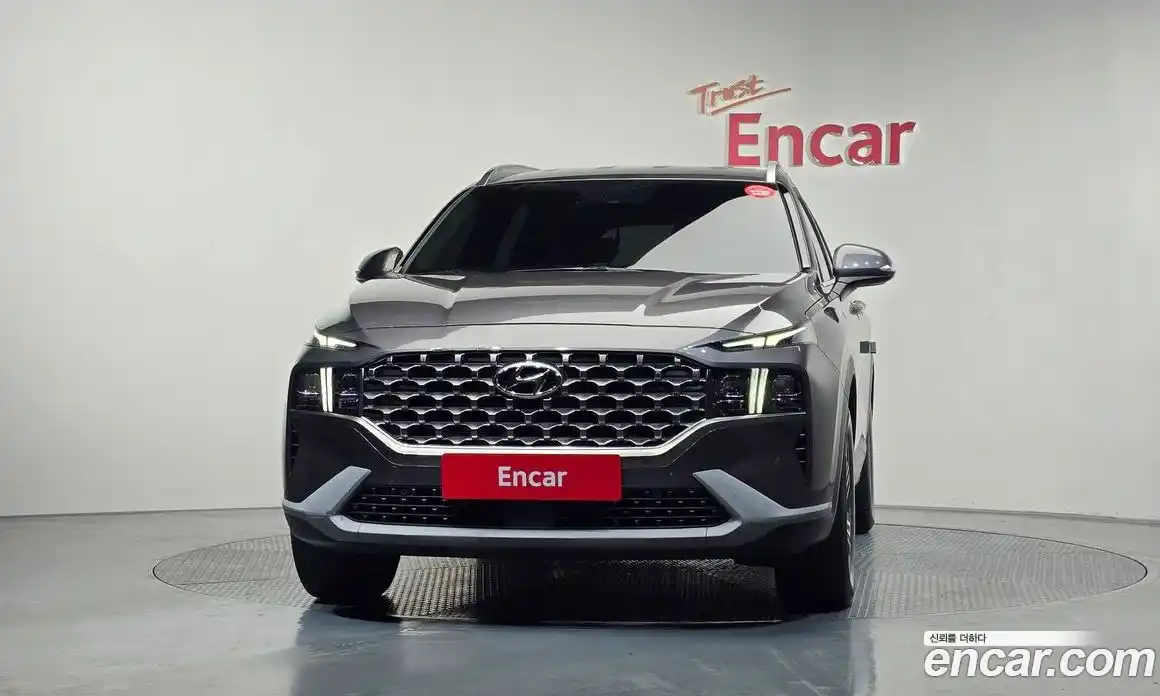 Hyundai Santa Fe 2022 2.2 Автомат в Москве № 756946, фото 3